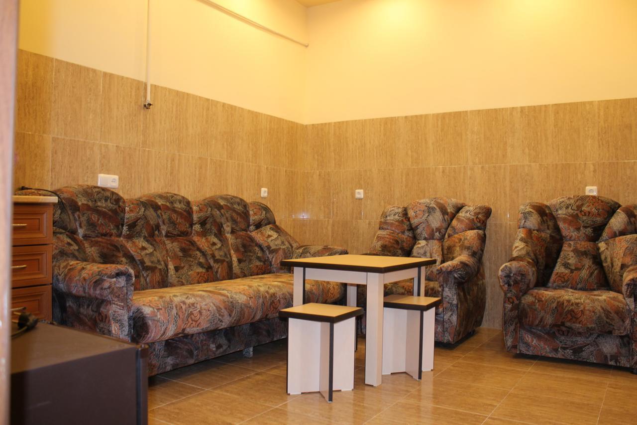 Hotel For You Yerevan Exterior photo